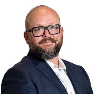 Damien Skinner - Country Manager UK & Ireland Damien Skinner - Country Manager UK & Ireland
